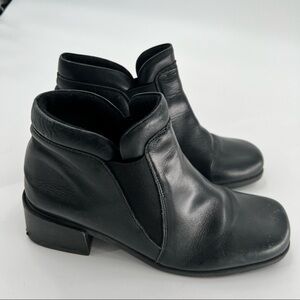 Spring Step black leather boots shoes size 6